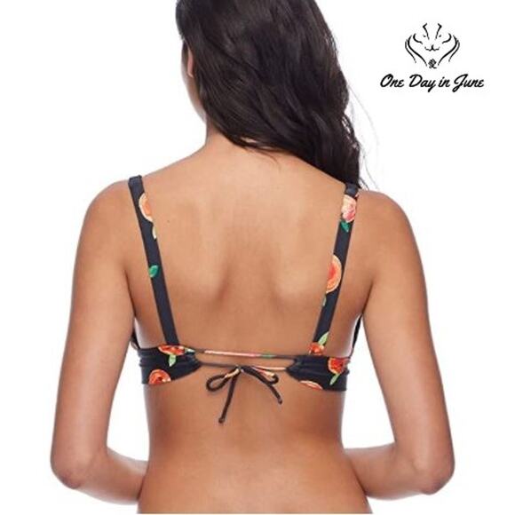 Eidon Makayla Fixed Triangle Bikini Top Swimsuit Size L - Picture 2 of 4